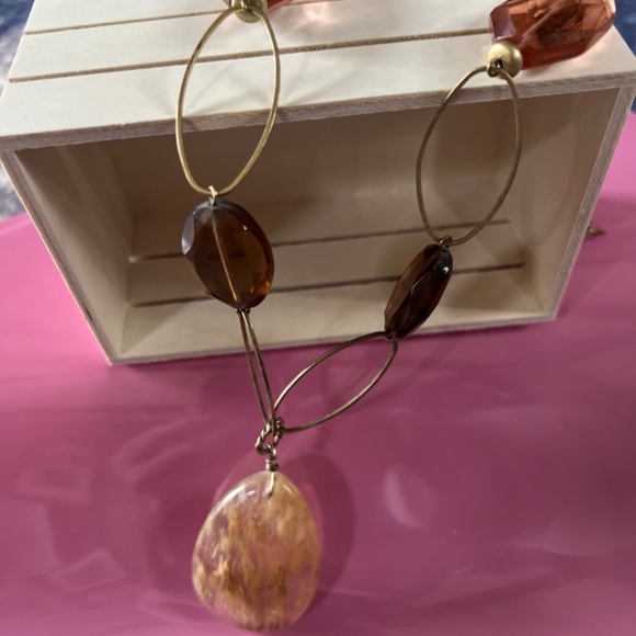 LIA SOPHIA "RETIRED" "Raw Sugar" Tan and Rose Quartz Necklace - Preloved - Picture 3 of 4